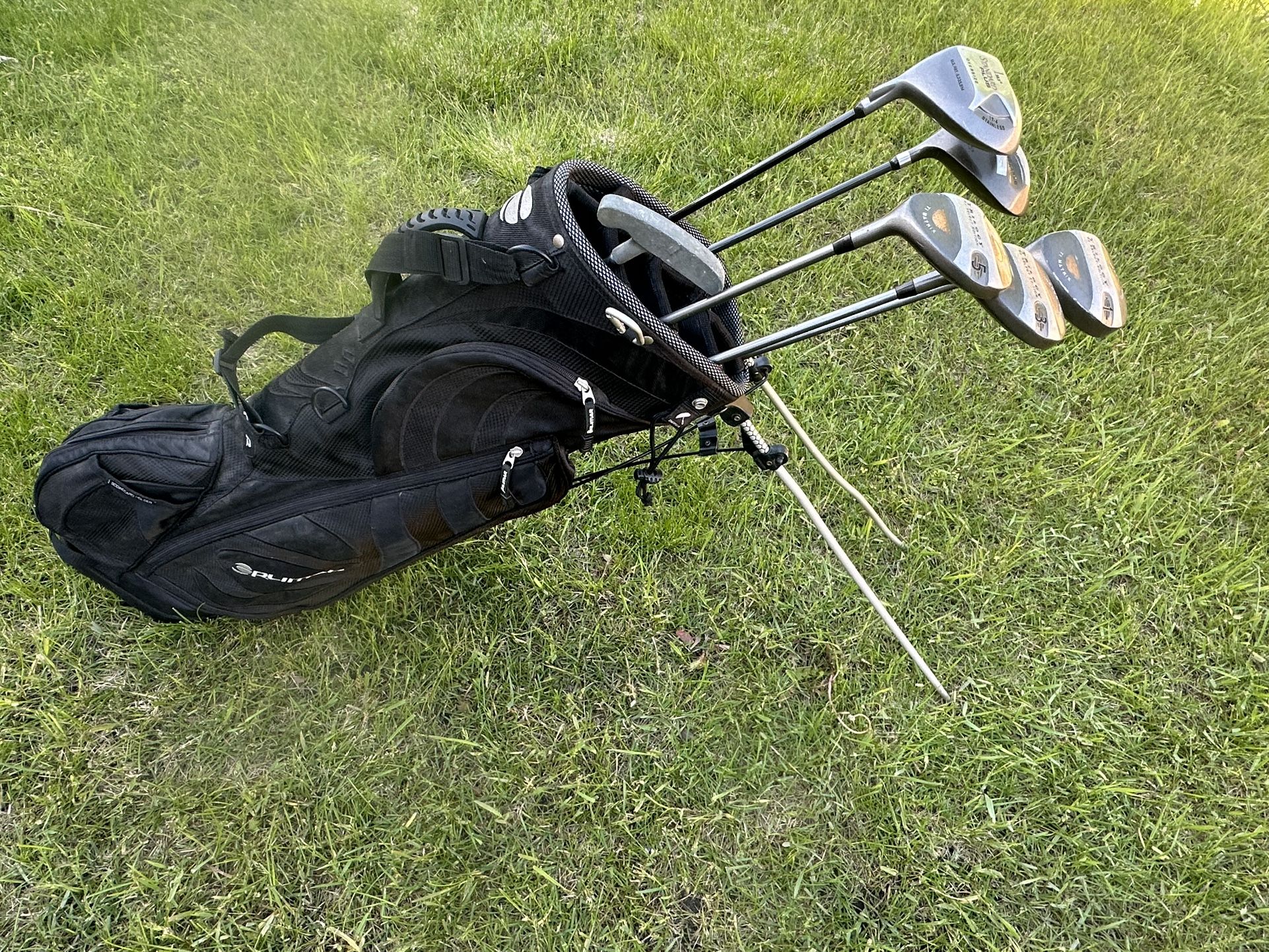 Blank golf bag and clubs