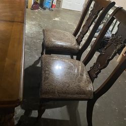Table And 6 Chairs 