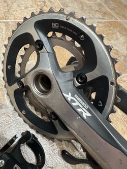 Shimano XTR FC-M985 Crankset With Chainrings 40t/28t 175mm