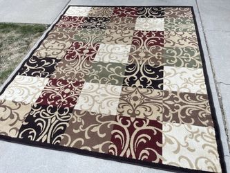 Large Vintage Patch Pattern Area Rug (7’6”x9’3”)