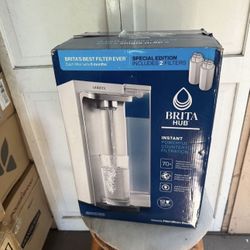 Brita Instant Powerful Countertop Water Filtration Device 12 Cup Water Reservoir