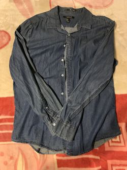 Forever 21 men’s jean shirt size L
