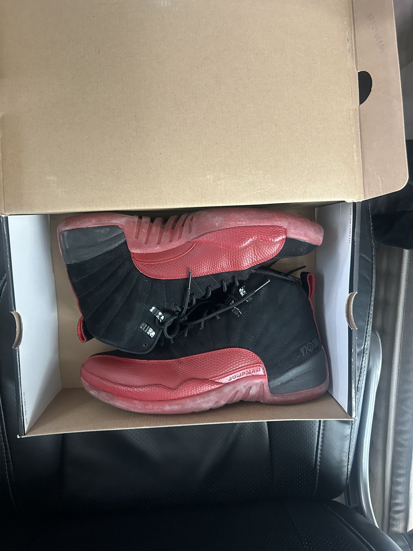 Air Jordan 12