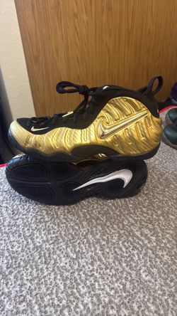 Nike Air Foamposite Pro “Metallic Gold”