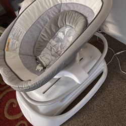 Graco Cry Detection Swing