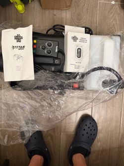 Fog machine FROGGY'S FOG® - TITAN® 1200 FOG MACHINE