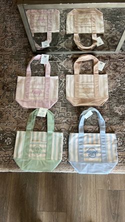 Trader Joe’s mini tote bags