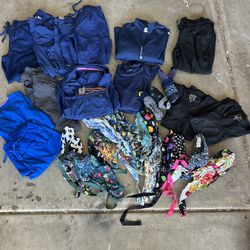 Women’s Scrub Lot – Multiple Sets – Navy & Patterned – Small/XS