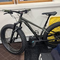Trek Farley 7