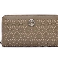 Brand New Tory Burch Zip-Around Wallet – With Tag, No Box 