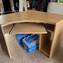 Corner Desk