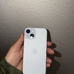 iPhone 15 128GB Boost Mobile Carrier Locked