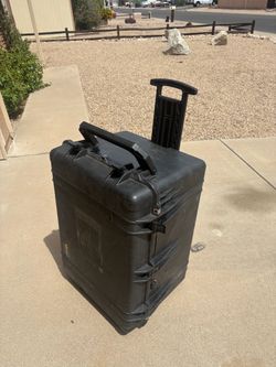 Pelican 1600 Case