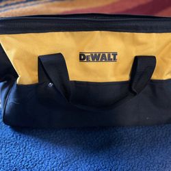 Dewalt Tool Bag (Large)