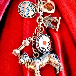 Love 💘 🐕  Keychain 