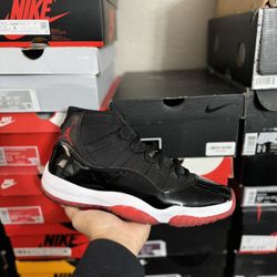 2019 Jordan Bred 11s size 10 VNDS