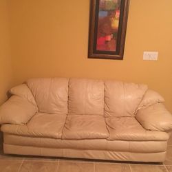 White leather sofa & love chair