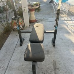 Weight Bench 