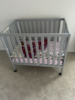 Foldable Crib