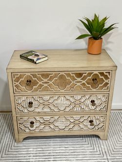 Hooker Furniture Mirrored Nightstands / Dressers – Pair