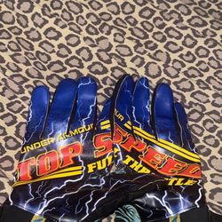 Under Armour UA Blur Limited Top Speed Full Throttle Football Gloves