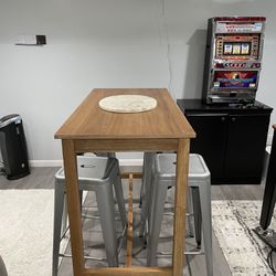 New High Top Table 