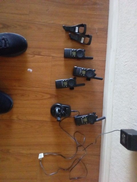 Motorola Walkie Talkie Set