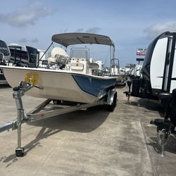 I Carolina Skiff 21 Ft Tunnel