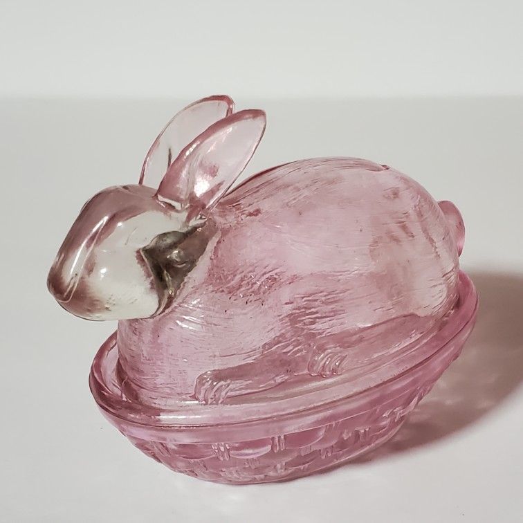 Vintage LE Smith Pink Glass Bunny Rabbit On Nest Trinket Box