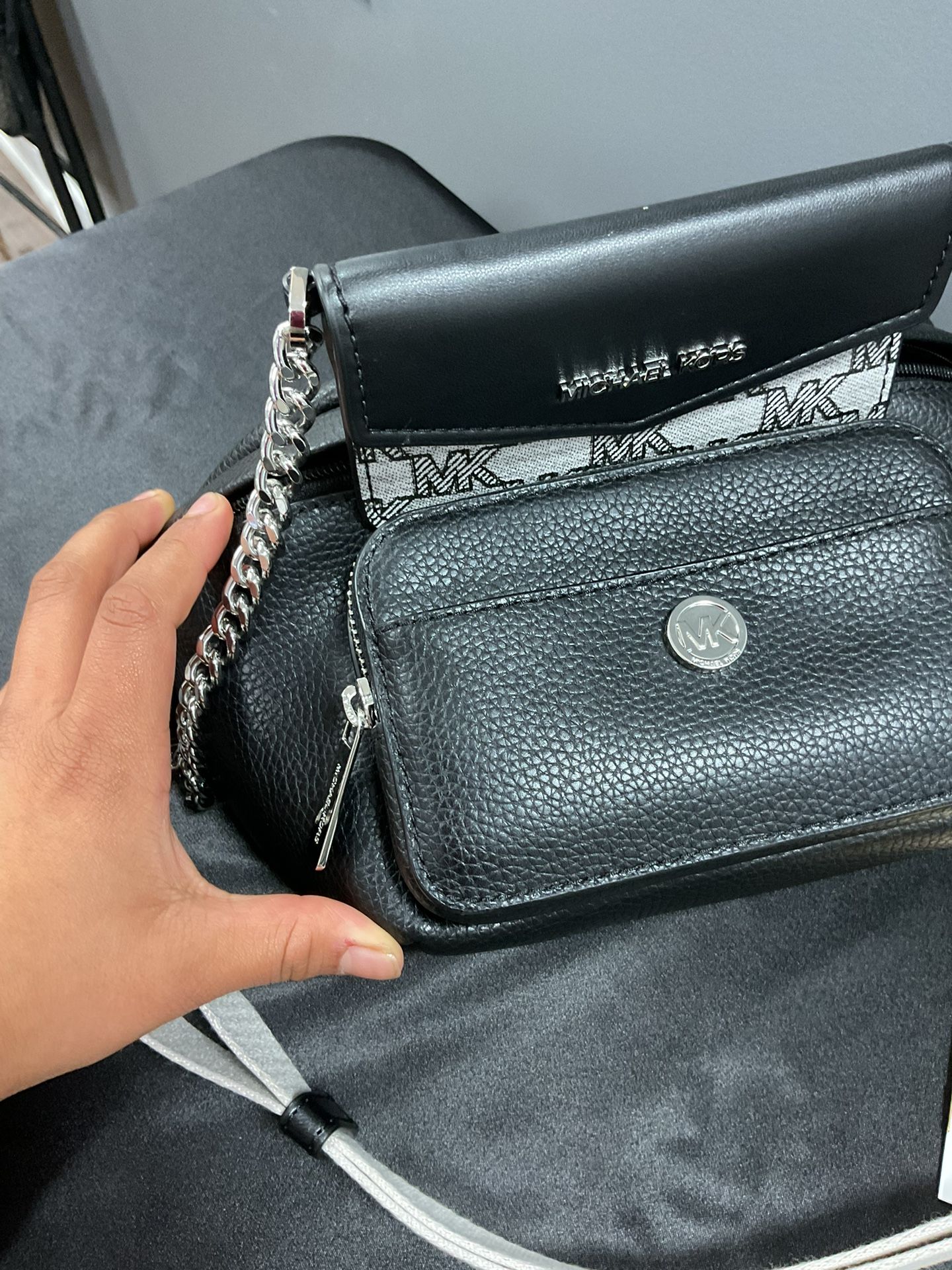 Authentic Black mk pack pack Mk Logo Black Mk Fanny Pack Michael Kors Bags Michael Kors  main image 2