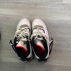 Jordan 4 Pale Citron