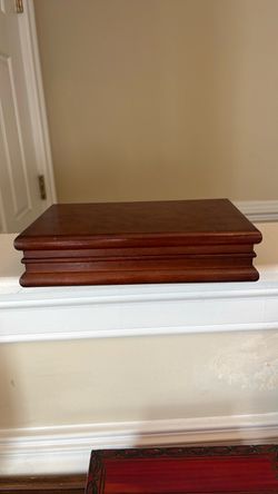 Vintage Reed & Barton Wood Jewelry Box