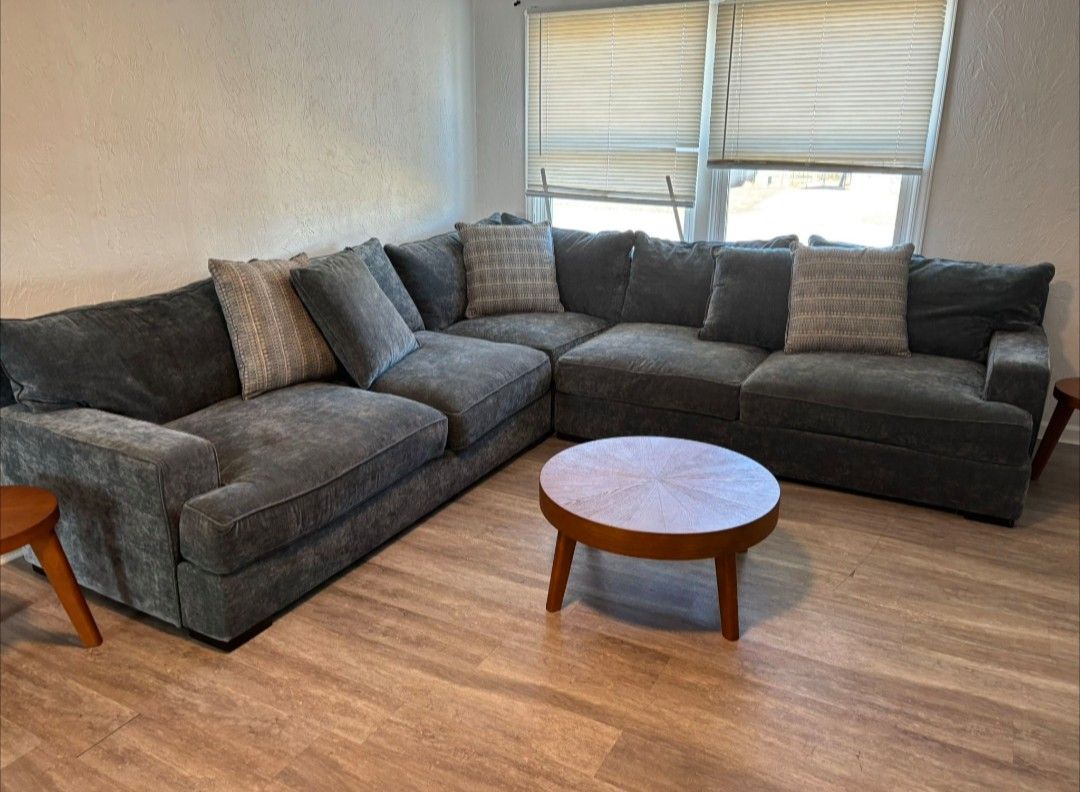 Sectional Couch And Mini Table Stool