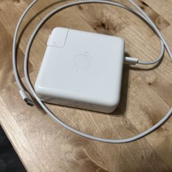 MacBook Pro Charger 87w USB-c 