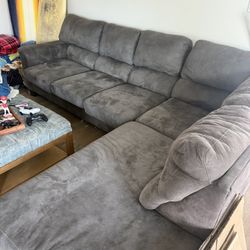 Sectional Couch 