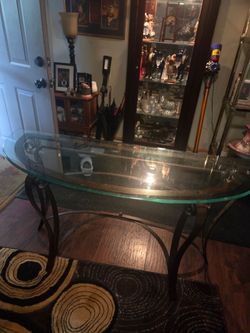 Entryway table