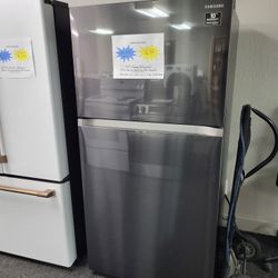 🌼Spring Sale! 2019 Convertible Samsung Refrigerator  - Warranty Included 