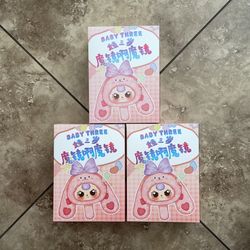 PACK OF 3 - Baby Three Magic Mirror Blind Box Plush Mirror Bag Clip 