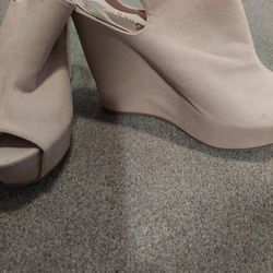 Wedge heel suede Sandals