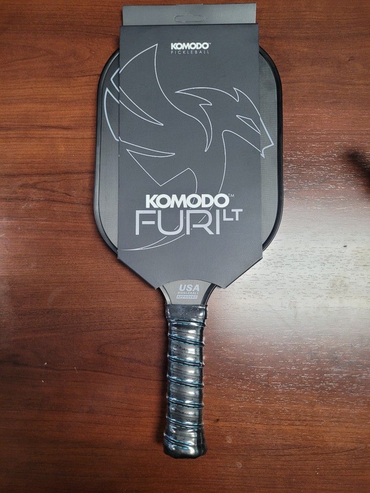 Komodo Furi LT Pickleball Paddle
