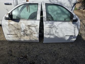 2014-2019 GMC Sierra Front Doors Complete White