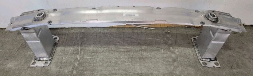 2019 2020 2021 2022 2023 2024 2025 PORSCHE CAYENNE FRONT REINFORCEMENT BAR OEM