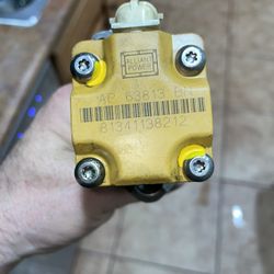 DT530/ HT530  HEUI FUEL INJECTOR