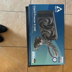 Arctic Liquid Freezer II 240