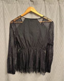Zara Lace Long Sleeve Midi shirt