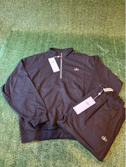 Alo quarter zip set size M and L