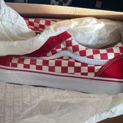 OLD SKOOL Vans Red Size 12