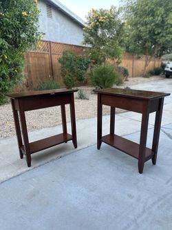 Side Tables 