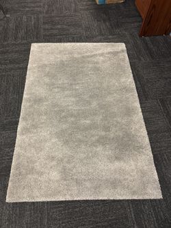 Ikea Stoense Rug, 4’4”x 6’5”