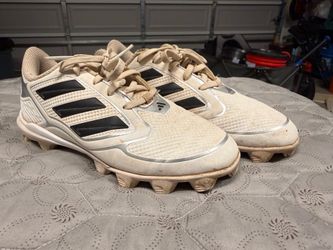 Used - Kids Adidas cleats size 4.5